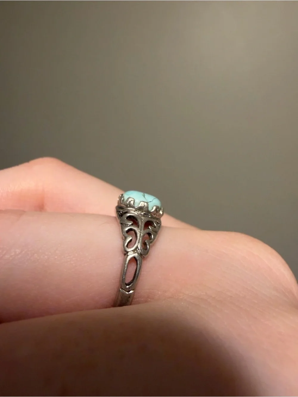925 Sterling Silver Turquoise Cabochon Filigree  Ring